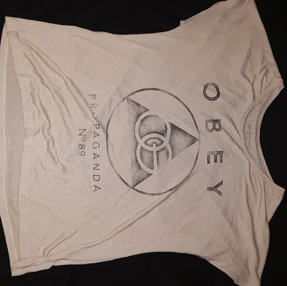 Blush Obey tee